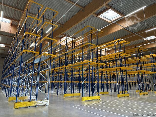 High-bay warehouse Jungheinrich MPB