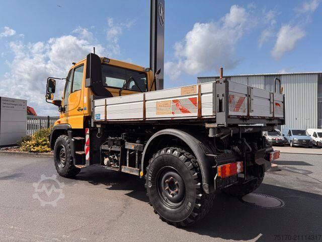 Ladepritsche Mercedes-Benz Unimog U300 4x4 Vario-Pilot