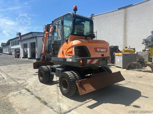 Mobile excavator BOBCAT E 55W Mobilbagger