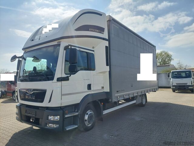 Curtain sided MAN TGL 8.220