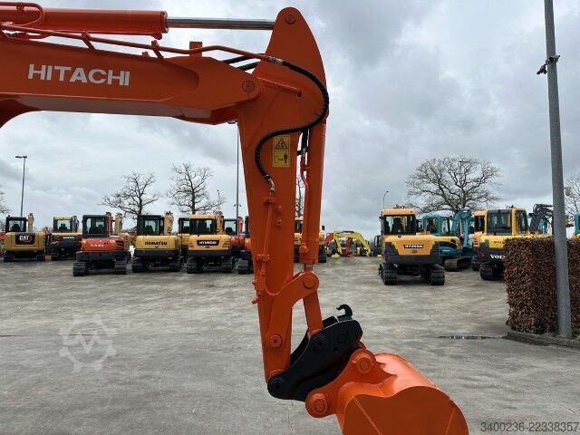 Crawler excavator Hitachi ZX60 USB-3F