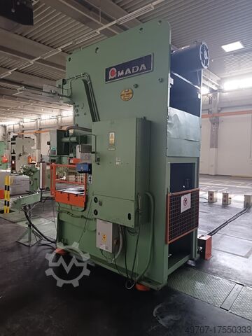 AMADA TP-150C-X2 150t eccentric press AMADA TP-150C-X2