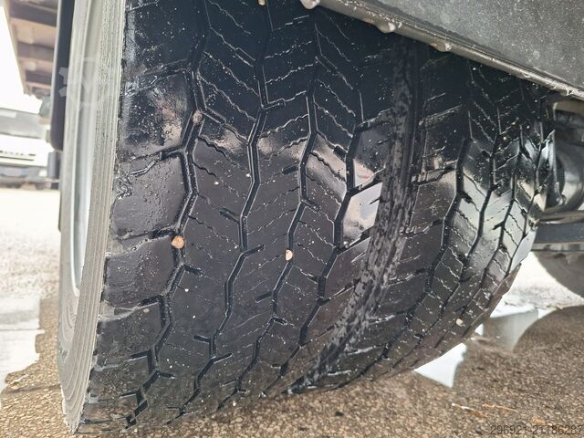 Box truck Iveco EuroCargo 75