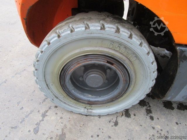 Dieselstapler Doosan D25S-5 -Triplex-Freihub 4,75m + Seitenschieber