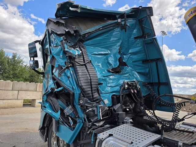 Standard SZM VOLVO FH 460 Basic Turbo Unfall, 2 Kreis-Hydraulik