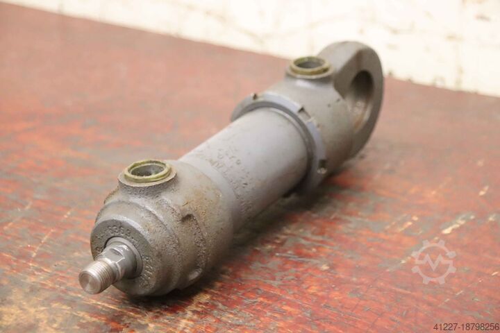Hydraulikzylinder Orsta Hydraulik B2-50/22x100 Hub 100 mm