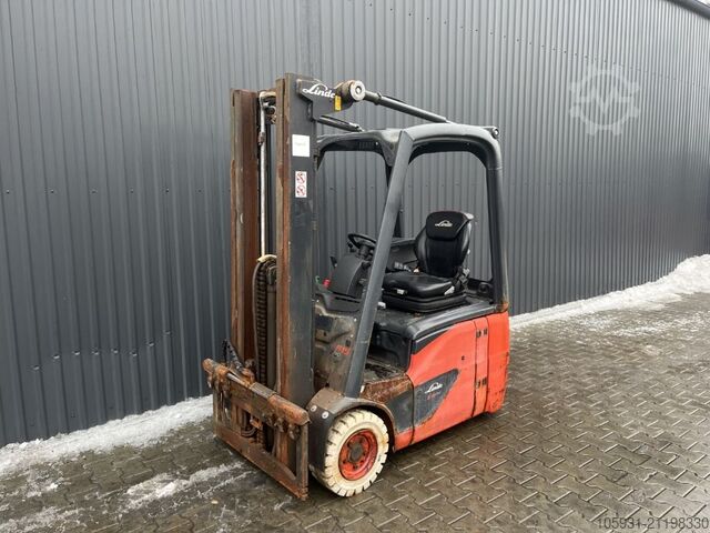 Elektro 3 Rad-Stapler Linde E15-02