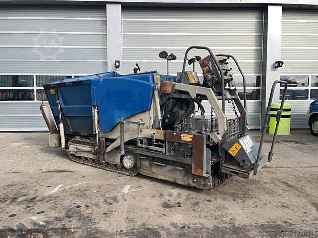 Asphaltfertiger Vögele Super 800