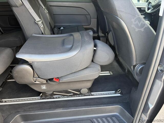 Minibus Mercedes-Benz V 250 d 4MATIC Kompakt LED+AHK+Cam.+Navi+AUT+PTS