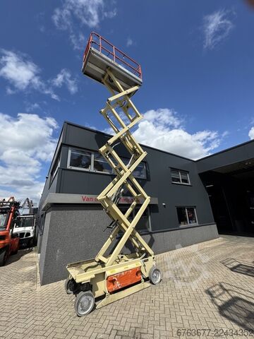 JLG 2646ES Scissor Lift Platform / Work Platform / Scissor 10M Working Height Electric 2006 JLG 2646ES SchaarHoogwerker / Arbeitsbuhne / Sciccor 10M werkhoogte Elektrisch 2006