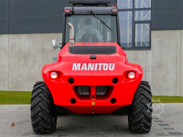 GelÀndestapler Manitou M 50-4