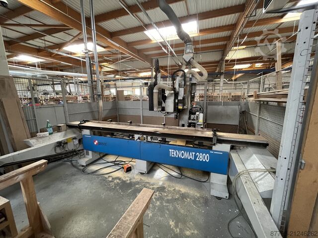 Bearbeitungszentrum mit Durchlauf MASTERWOOD TECHNOMAT 2800