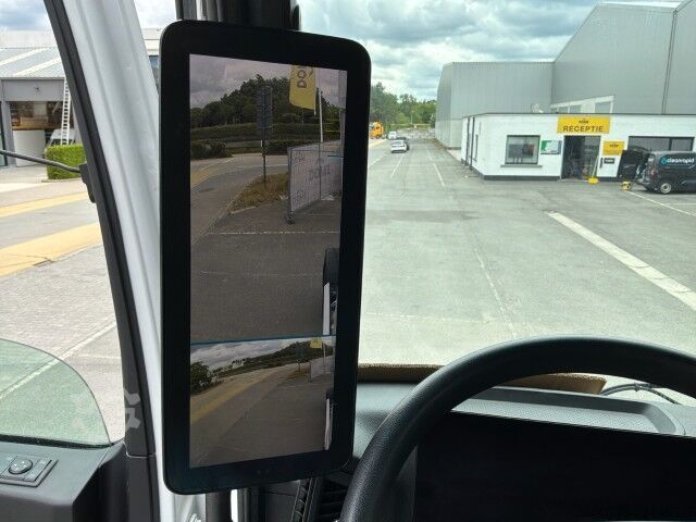 Crane Mercedes-Benz Actros L 1945