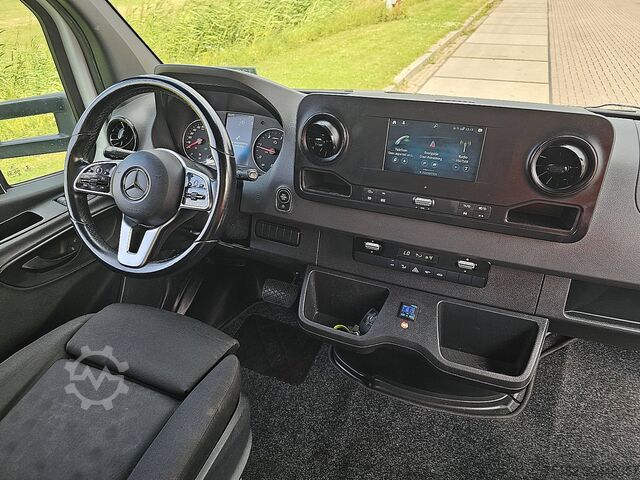 Suitcase MERCEDES-BENZ SPRINTER 515 ac automaat EURO6