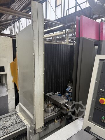 Vertikales Bearbeitungszentrum STAMA MC 530/S