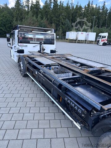 Wechselfahrgestell LKW Kamag Rangierfahrzeug/Wiesel 8x zuverkaufen