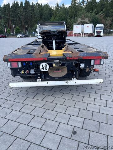Wechselfahrgestell LKW Kamag Rangierfahrzeug/Wiesel 8x zuverkaufen