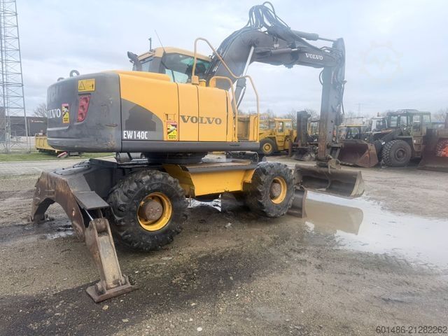 Mobilbagger VOLVO EW 140 C Baujahr 2010
