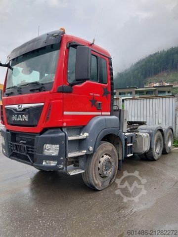 Heavy-duty truck MAN TGS 33.500 Retarder 6x4