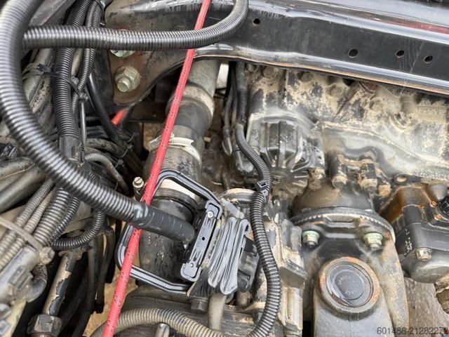 Heavy-duty truck MAN TGS 33.500 Retarder 6x4