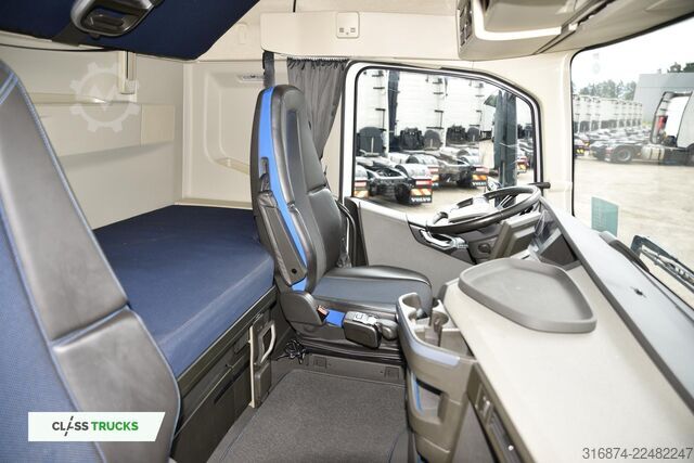 Standard tractor unit VOLVO FH 500 XL Retarder i-ParkCool ACC