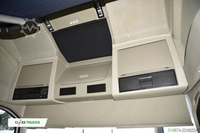 Standard tractor unit VOLVO FH 500 XL Retarder i-ParkCool ACC