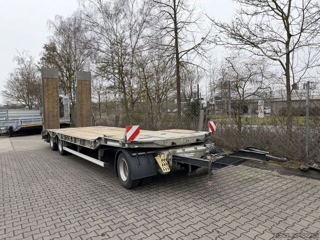 Tieflader Anhänger Humbaur HTD 30  3 Achs Tiefladeranhänger, Wenig Benutzt