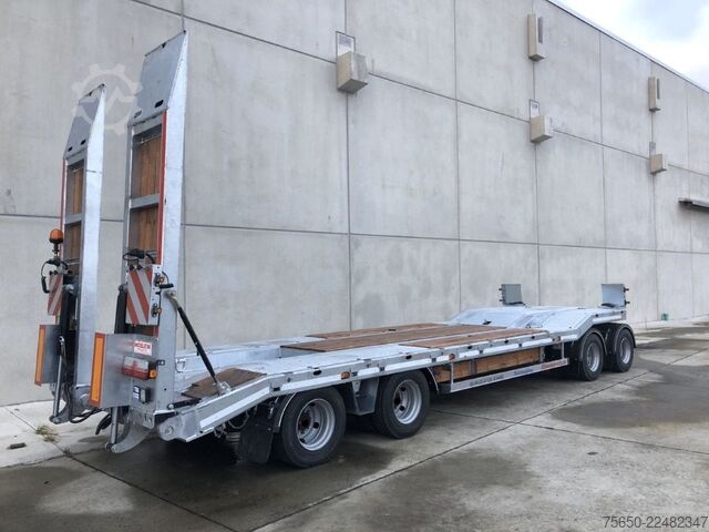 Tieflader Anhänger Möslein T 4 VB H1  neuer 4 Achs Tieflader hydraulischen Rampen