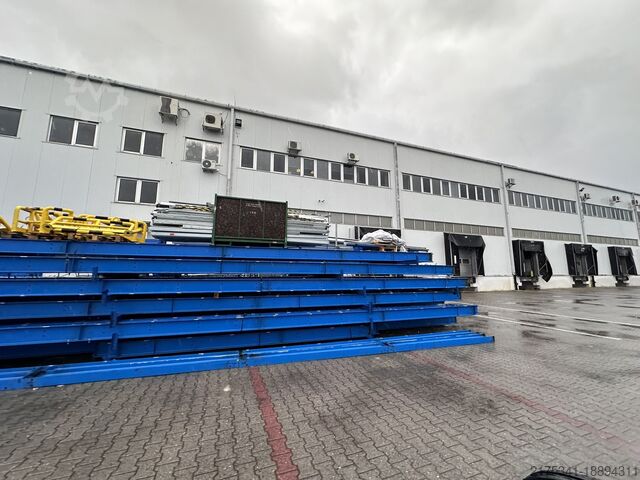 Zwischengeschoss/Lagerbühne 10.183 m2