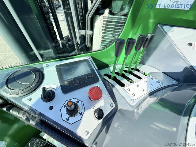 Vierwegestapler Combilift C4500 DIESEL 4900 TRIPLEX FREE-LIFT TOP1