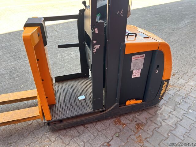 Order picker electric forklift pallet truck Jungheinrich EKS 110  ECE 320