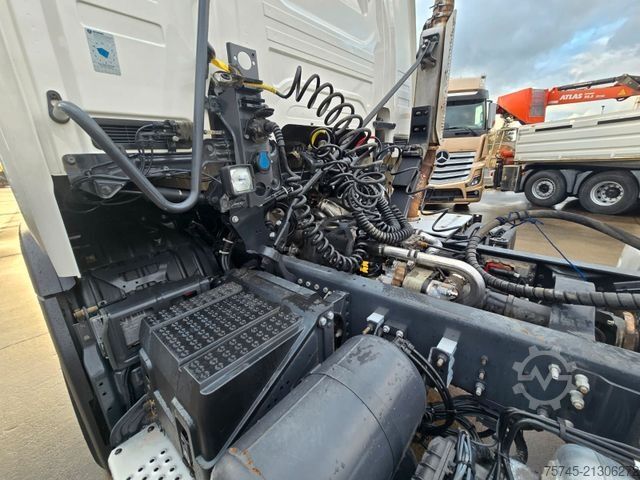 Standard tractor unit SCANIA G 500 * RETARDER * ALLRAD * STANDKLIMA