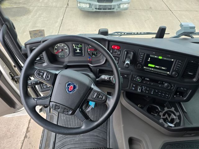 Standard tractor unit SCANIA G 500 * RETARDER * ALLRAD * STANDKLIMA