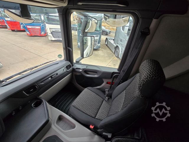 Standard tractor unit SCANIA G 500 * RETARDER * ALLRAD * STANDKLIMA