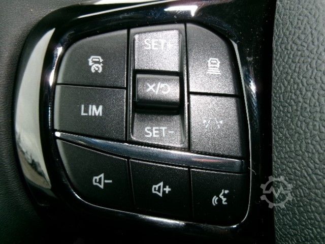 Kleinbus FORD Tourneo Custom Bus 320 L1 4x4 Active AHK B&O