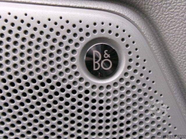 Kleinbus FORD Tourneo Custom Bus 320 L1 4x4 Active AHK B&O