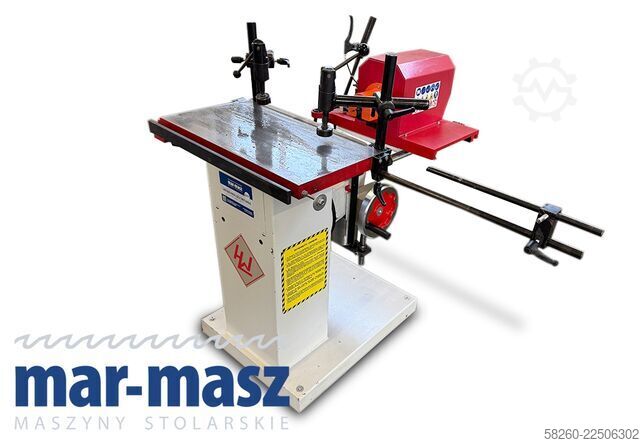Horizontal drilling machine with adjustment by mechanism. WINTER LBM 200