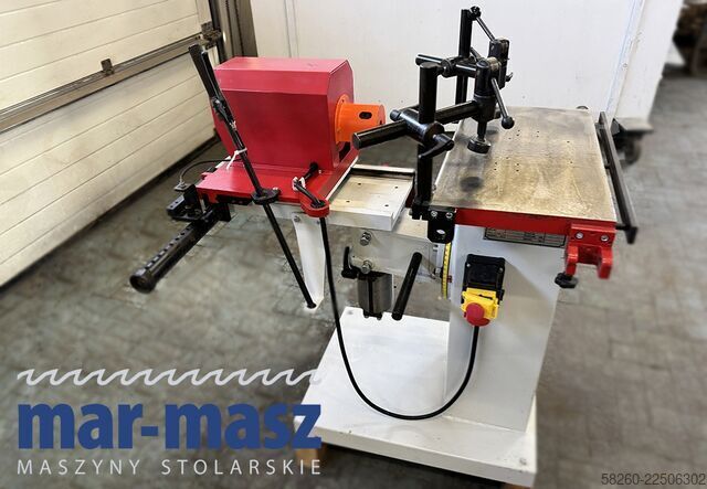 Horizontal drilling machine with adjustment by mechanism. WINTER LBM 200