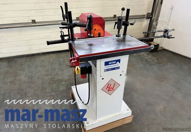 Horizontal drilling machine with adjustment by mechanism. WINTER LBM 200