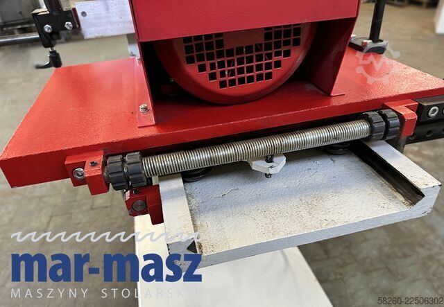 Horizontal drilling machine with adjustment by mechanism. WINTER LBM 200