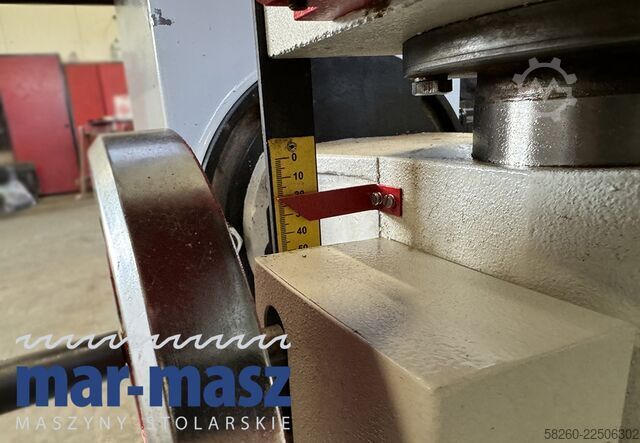 Horizontal drilling machine with adjustment by mechanism. WINTER LBM 200