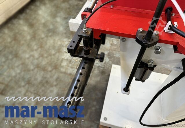 Horizontal drilling machine with adjustment by mechanism. WINTER LBM 200