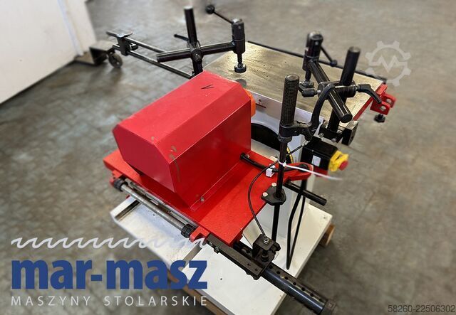 Horizontal drilling machine with adjustment by mechanism. WINTER LBM 200