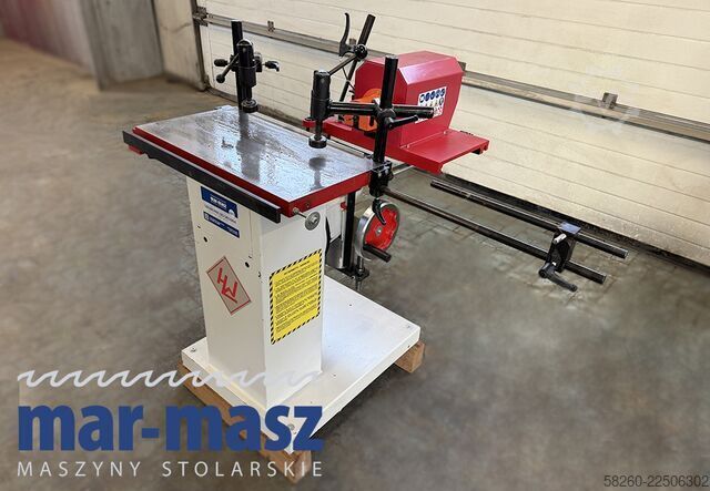 Horizontal drilling machine with adjustment by mechanism. WINTER LBM 200