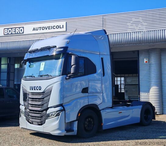 Standard tractor unit Iveco s-way 480