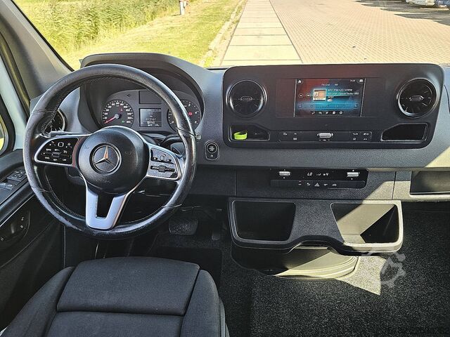 High-roof van MERCEDES-BENZ SPRINTER 314