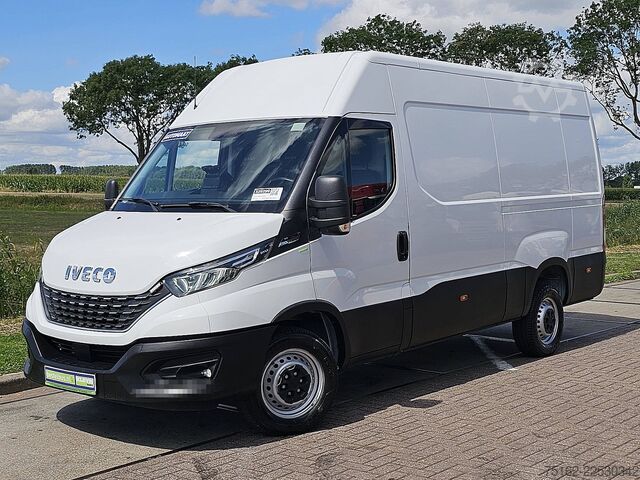 Hochdachkombi IVECO DAILY 35 S 18 3.0L AUT. L2H2