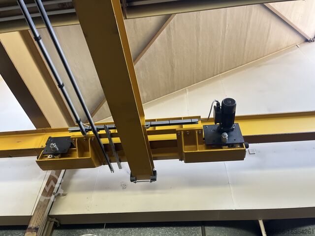 Brückenkran L- 1046cm, 1000kg + Winde. Suwnica L-1046cm 1000kg