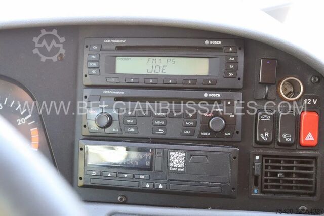 Motor coach Mercedes-Benz Tourismo 17RHD / Full Options / 14m