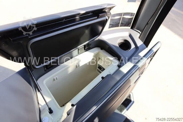 Motor coach Mercedes-Benz Tourismo 17RHD / Full Options / 14m